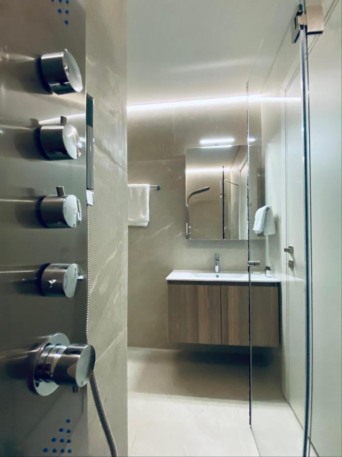 Athens Riviera 2-Bed Apt & Pool Access #Unoblu エクステリア 写真